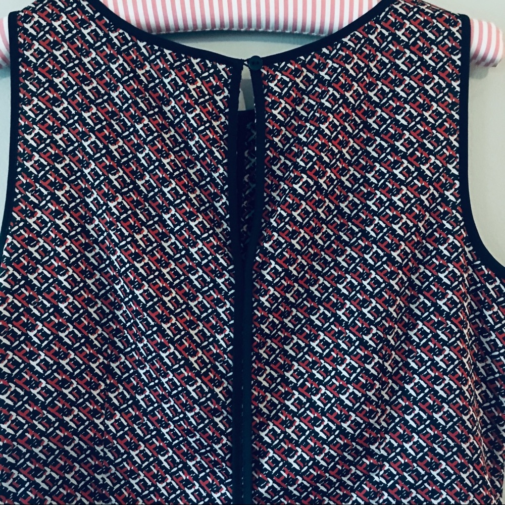 🌸Host Pick🌸 Women's Sleeveless Top Pattern Print - Picture 5 of 16
